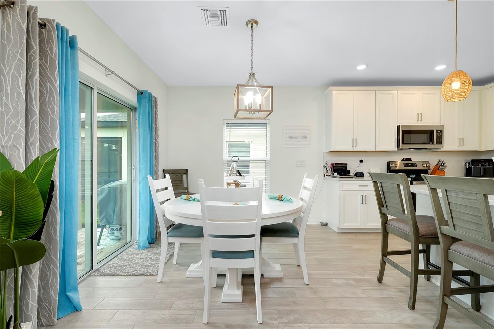 1920 SUNSET PRESERVE WAY
