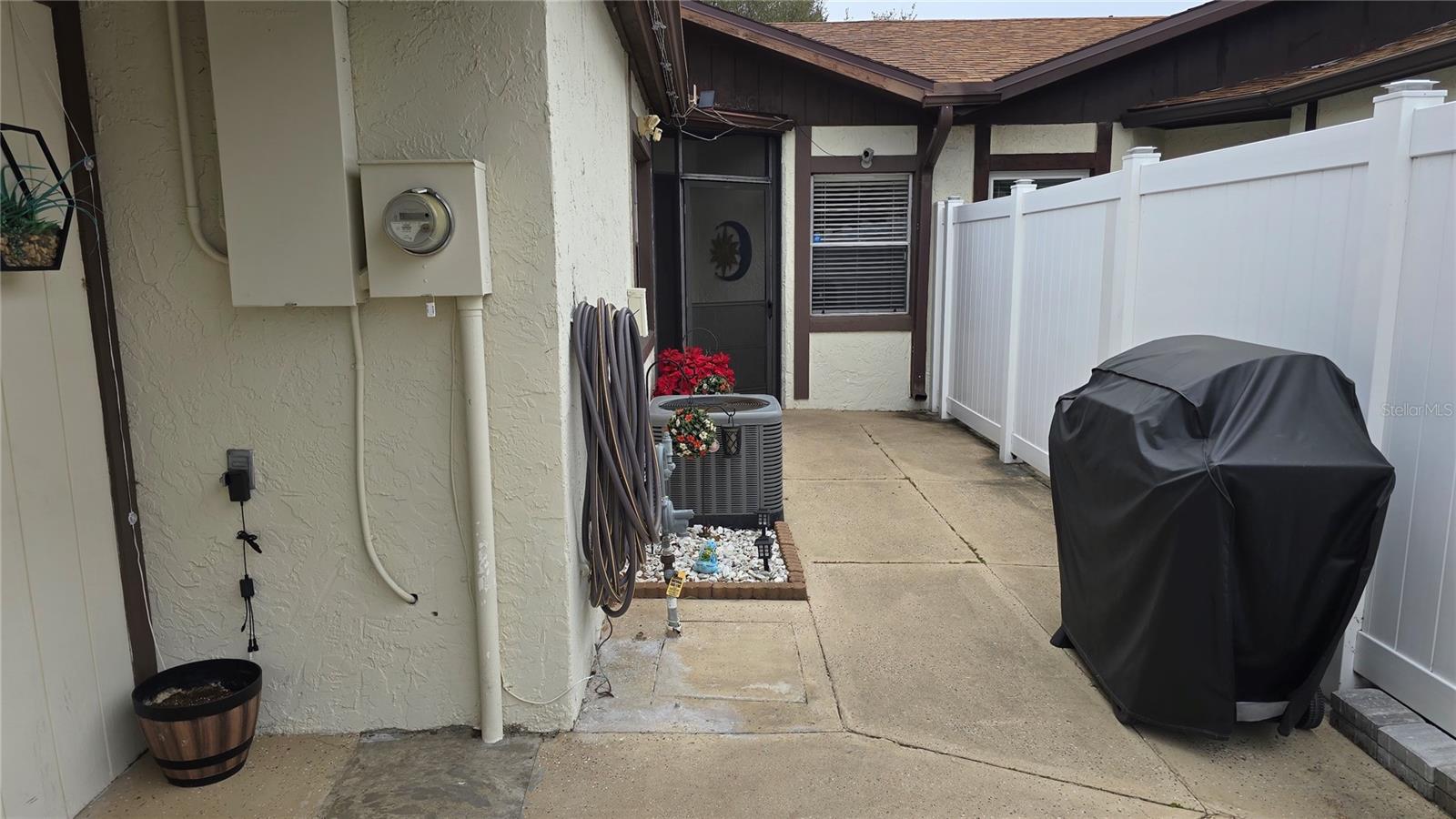 10157 BLAZED TREE COURT