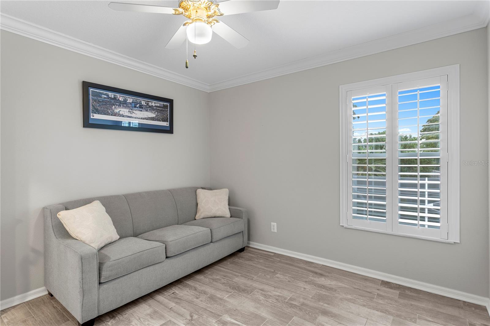 RIVER WATCH - Residential