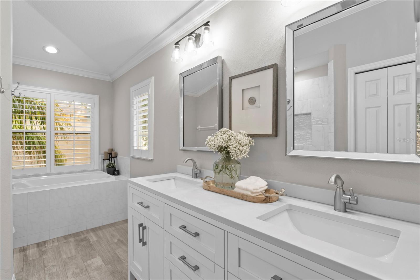 RIVER WATCH - Residential