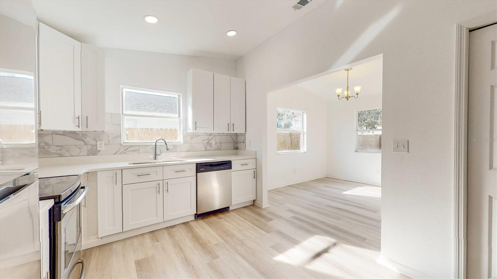 Florida Shores 01 - Residential