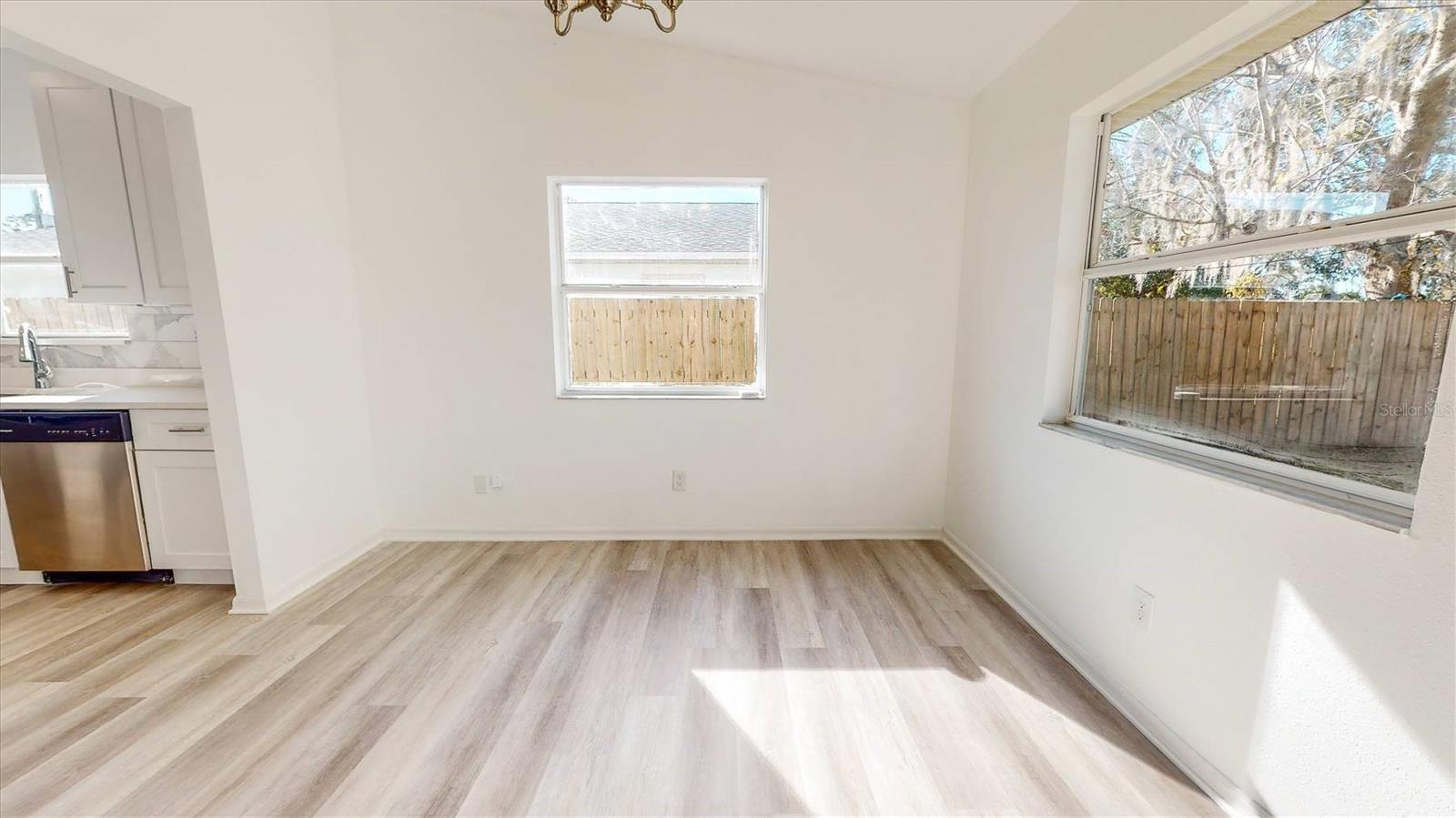 Florida Shores 01 - Residential