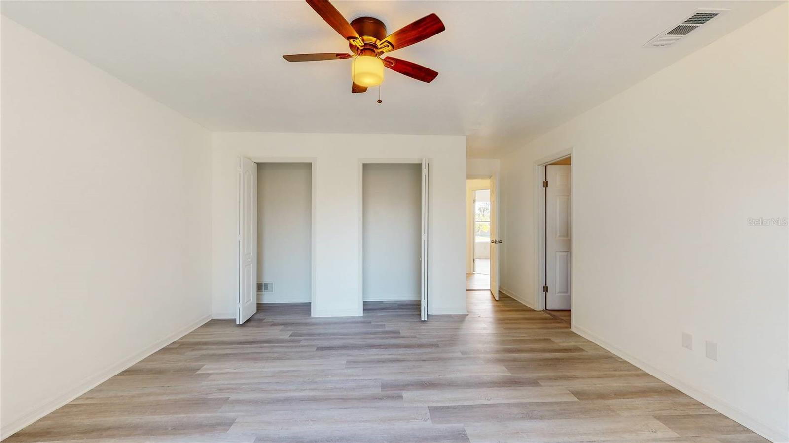 Florida Shores 01 - Residential