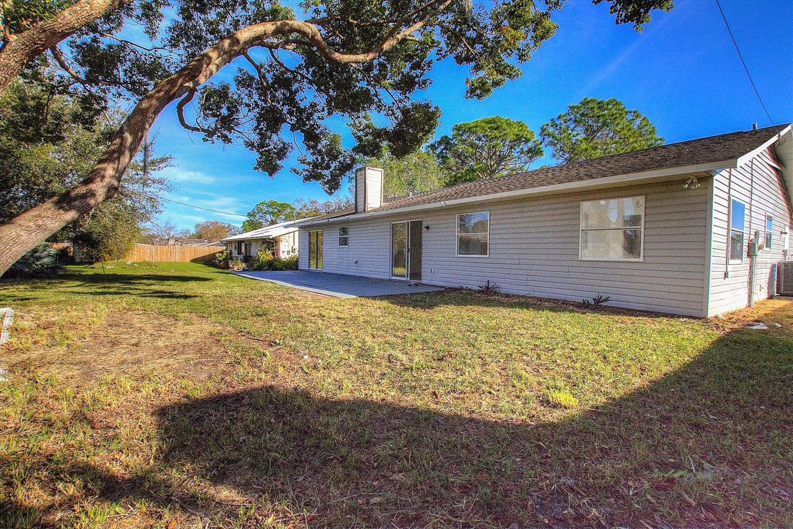 Florida Shores 01 - Residential