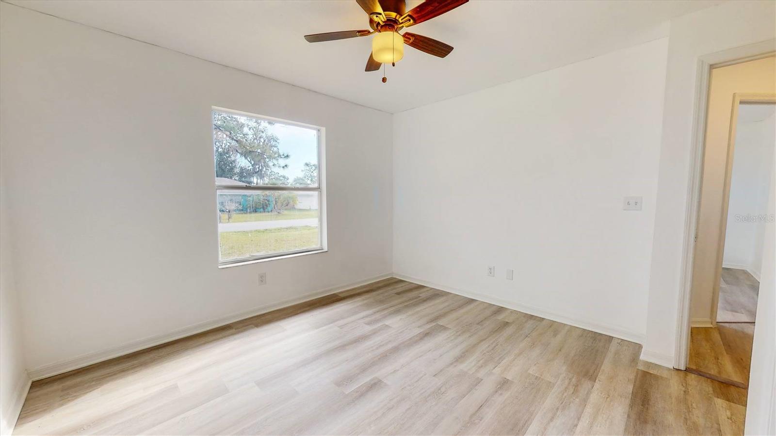 Florida Shores 01 - Residential