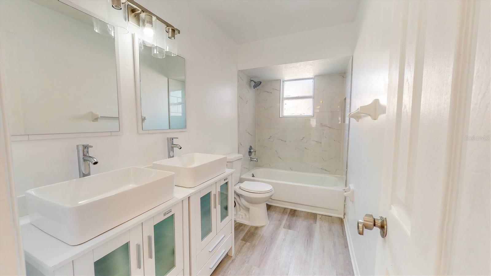 Florida Shores 01 - Residential