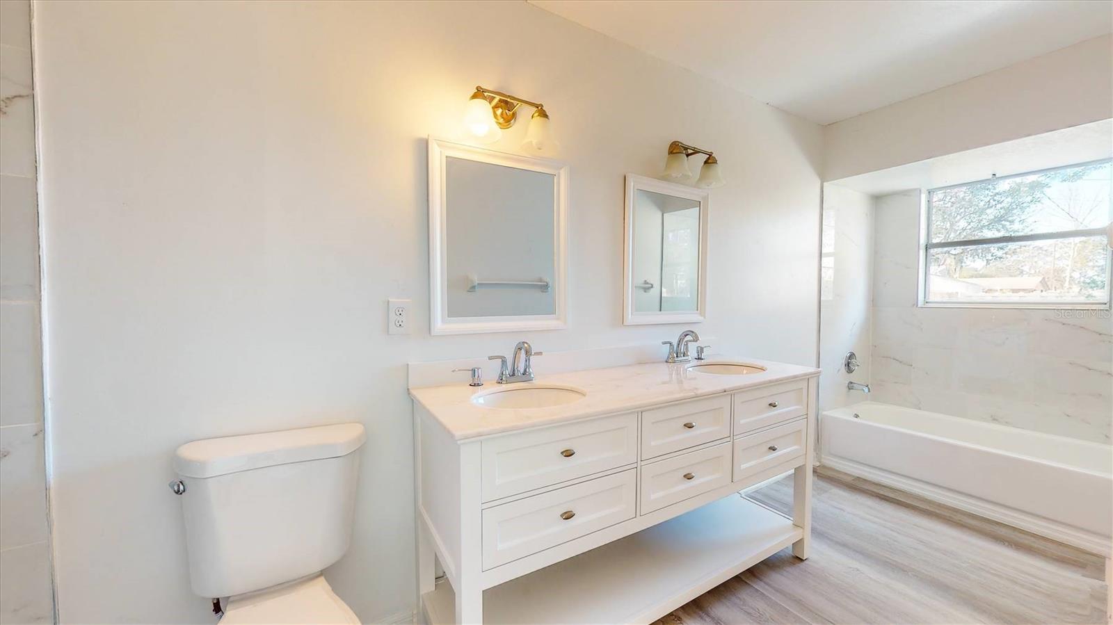 Florida Shores 01 - Residential