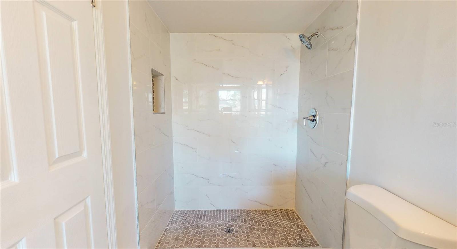 Florida Shores 01 - Residential