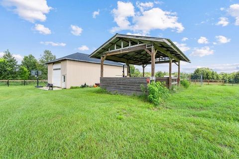 Tiny photo for 20765 SW 36th Street, Dunnellon, FL 34431 (MLS # OM707899)