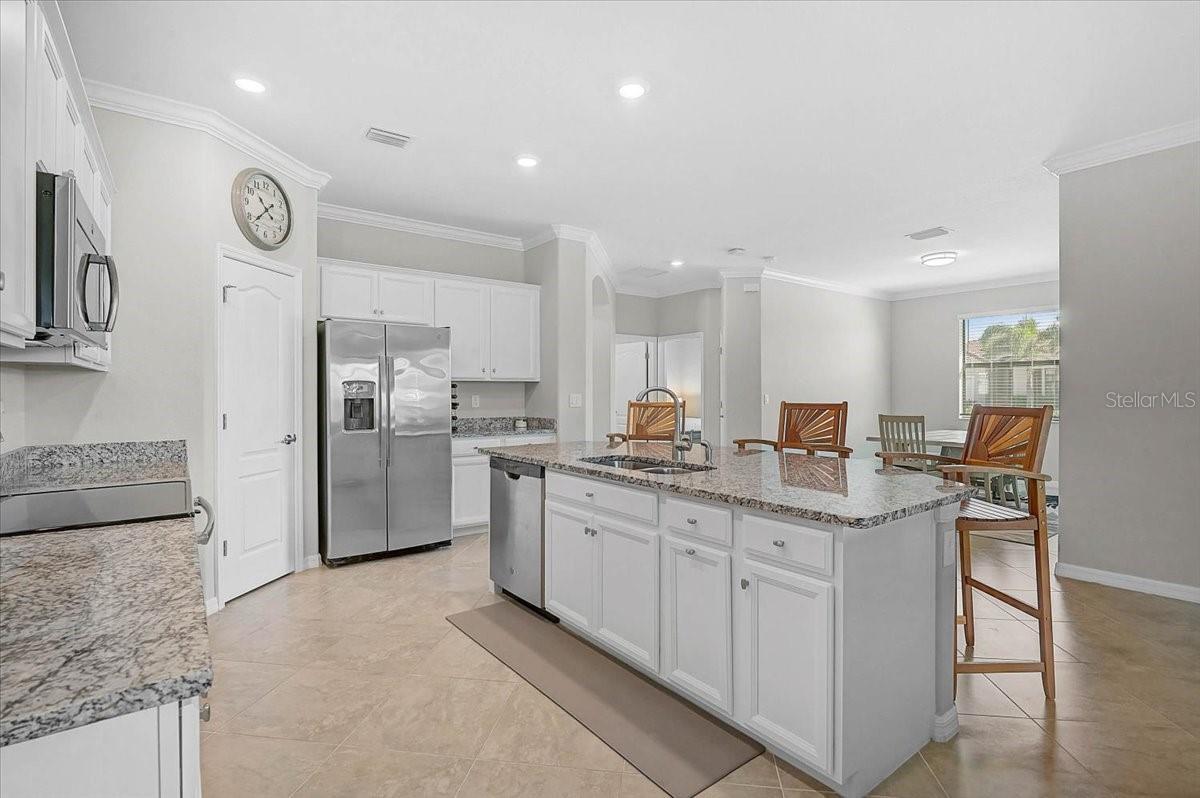 SARASOTA NATIONAL PH 9-A - Residential