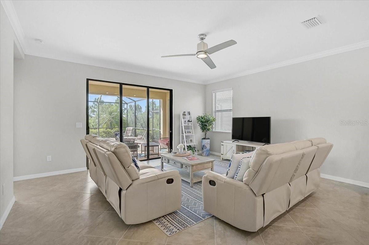 SARASOTA NATIONAL PH 9-A - Residential