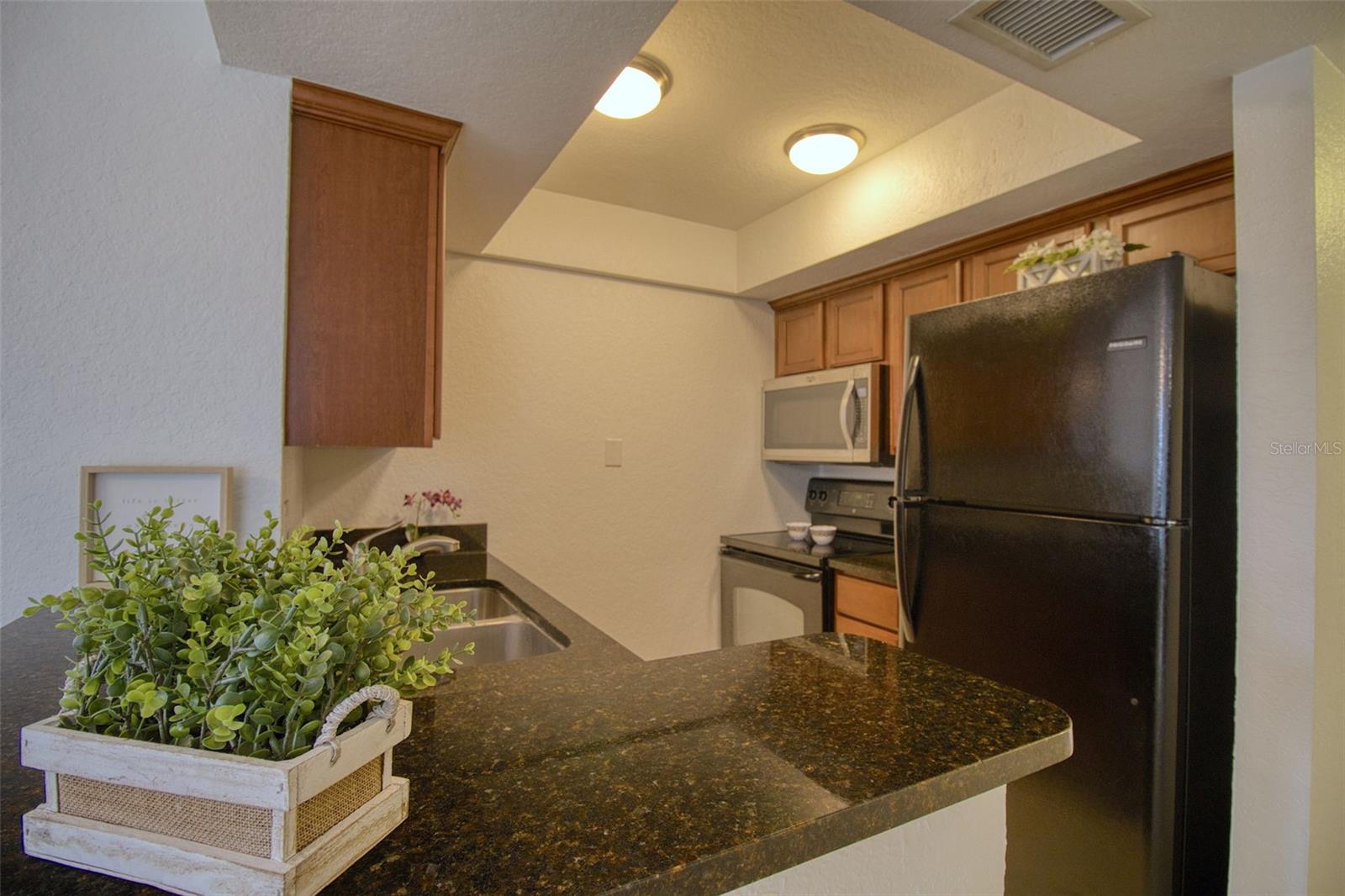 VICTORIA PALMS CONDO - Residential