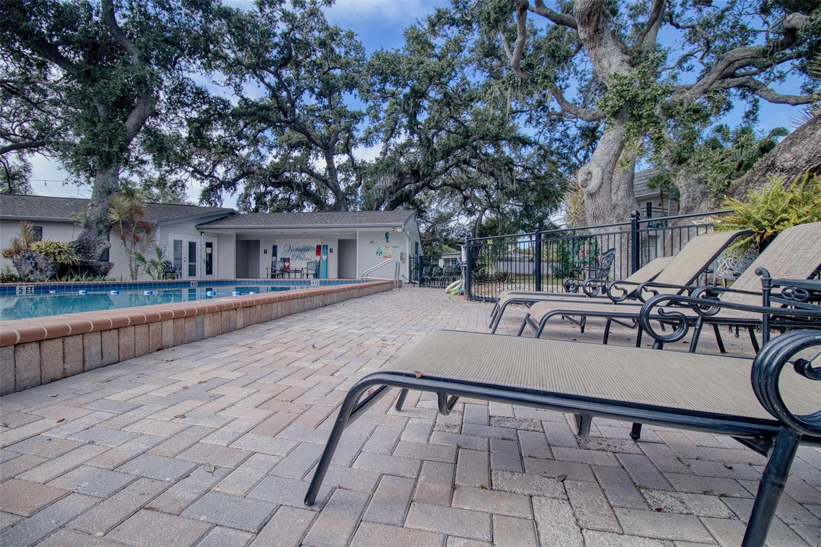 VICTORIA PALMS CONDO - Residential