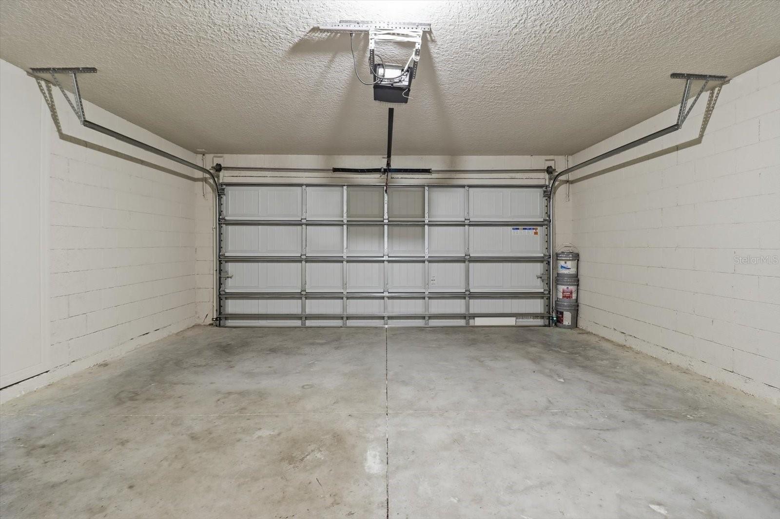 CITRUS SPGS UNIT 23 - Residential