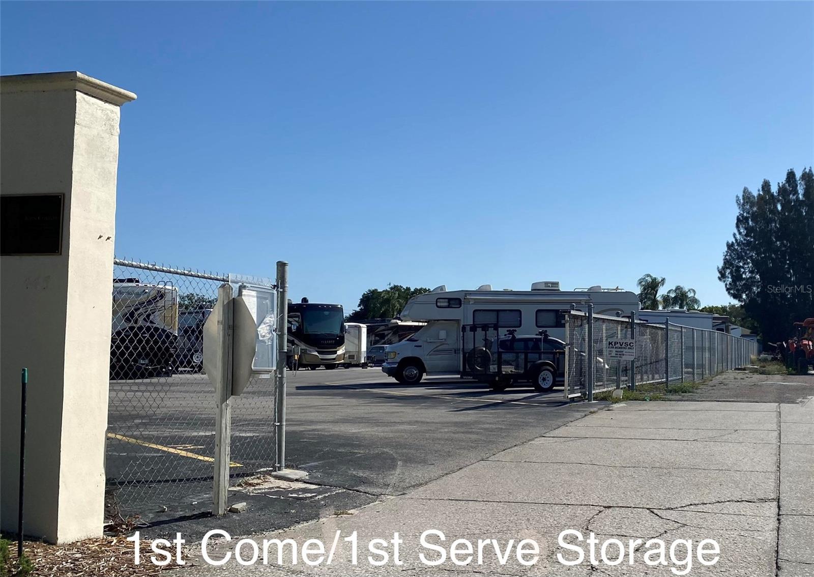 DORCHESTER D CONDO REVIS - Residential