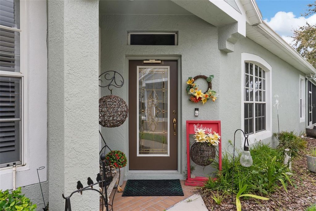 Photo of 5711 Heronpark Place, Lithia, FL 33547 (MLS # TB8423677)