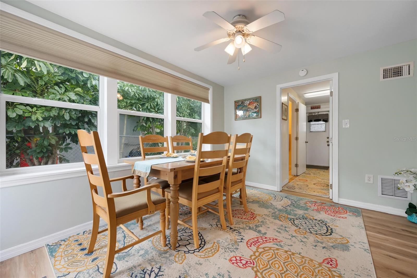 HORTON ESTATES THE - Residential