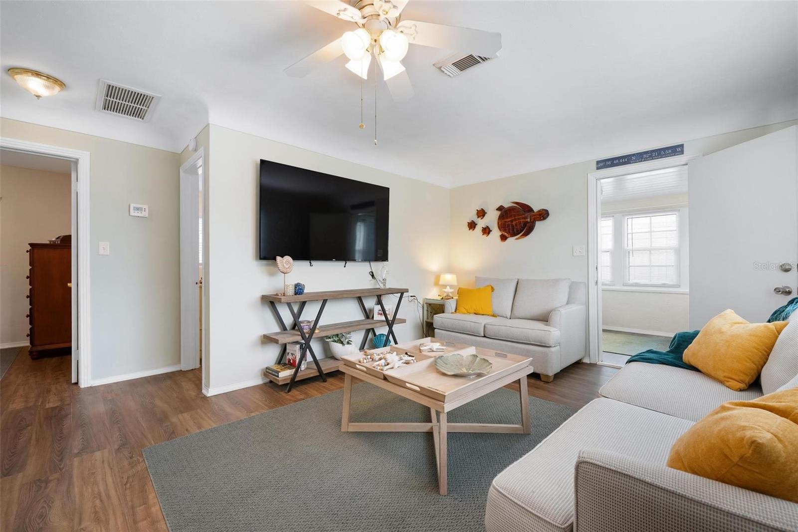 HORTON ESTATES THE - Residential