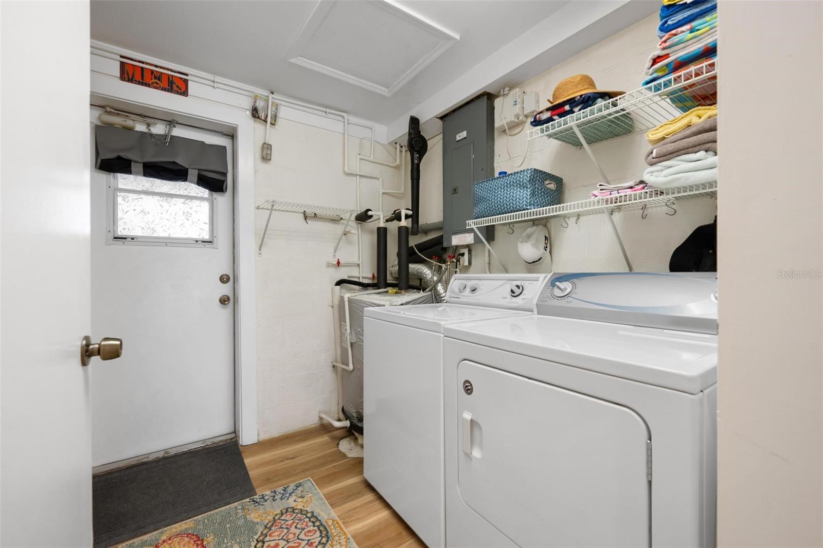 HORTON ESTATES THE - Residential