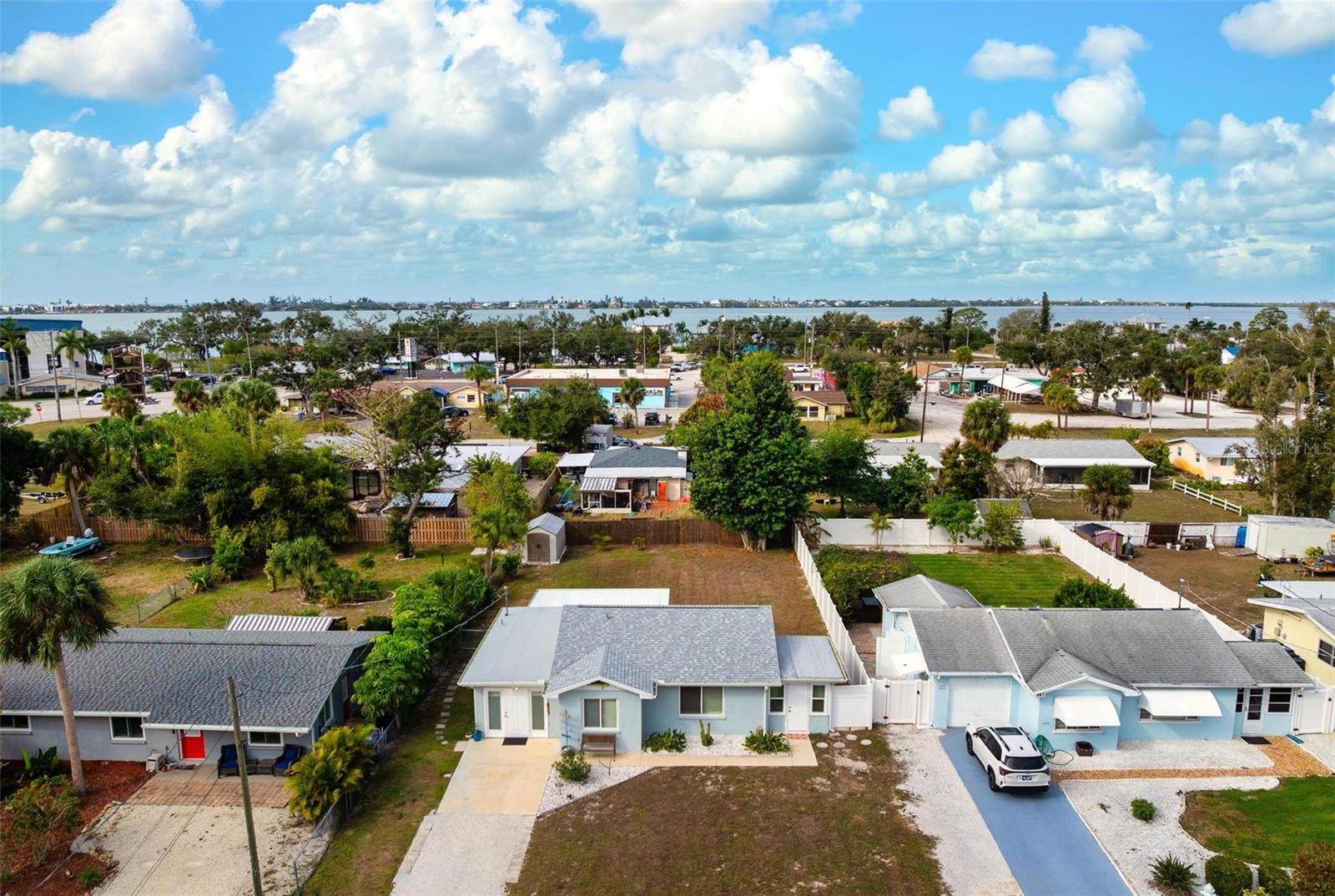 HORTON ESTATES THE - Residential