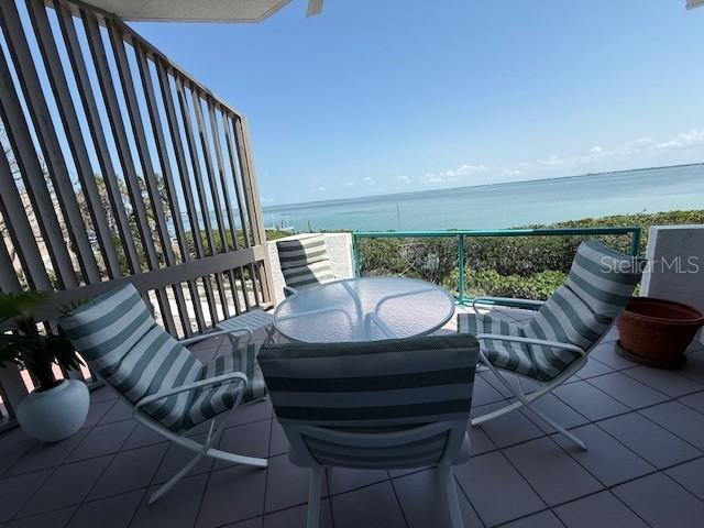 TANGERINE BAY CLUB - Residential Lease