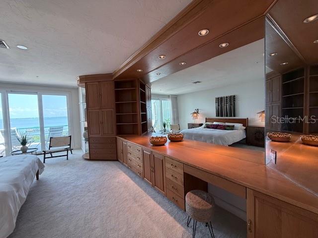 TANGERINE BAY CLUB - Residential Lease