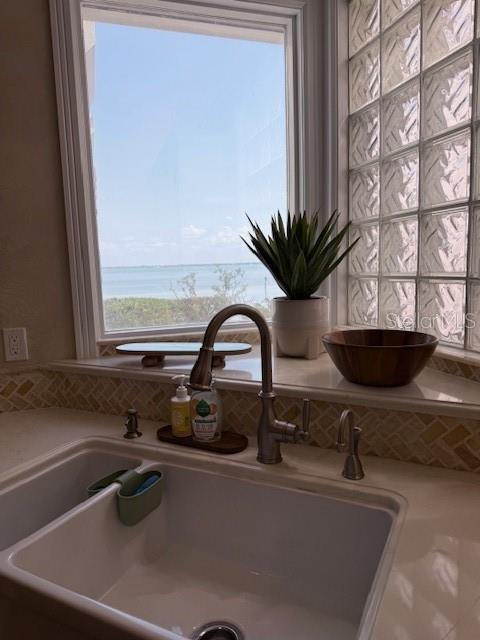 TANGERINE BAY CLUB - Residential Lease