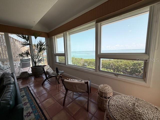 TANGERINE BAY CLUB - Residential Lease