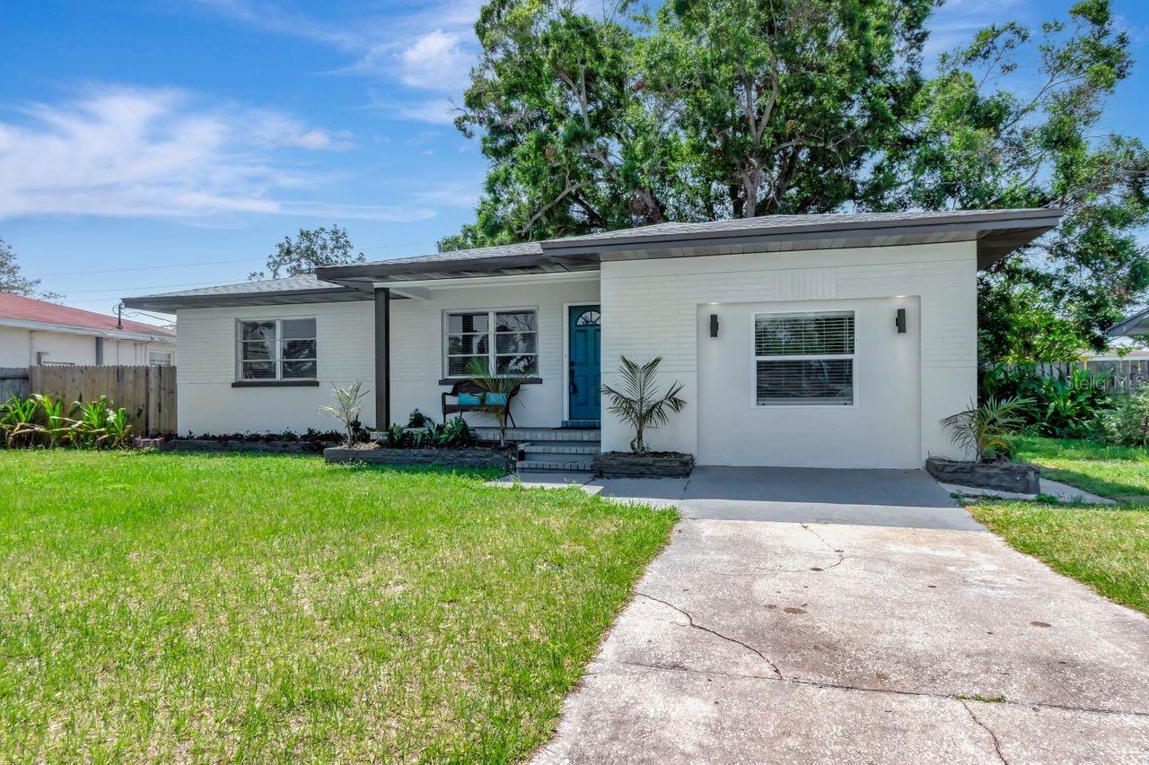 1545 ILLINOIS ROAD