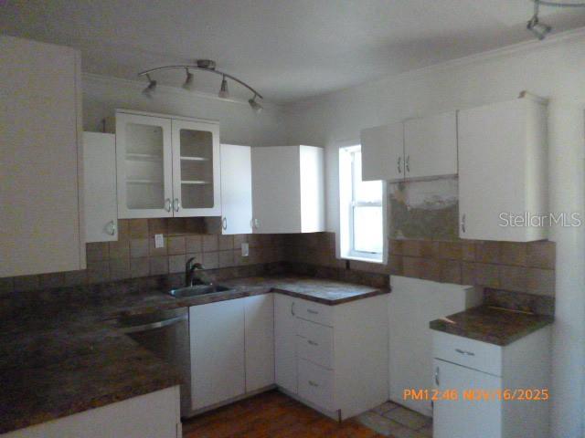 SEMINOLE LAKE VILLAGE 2ND ADD - Residential