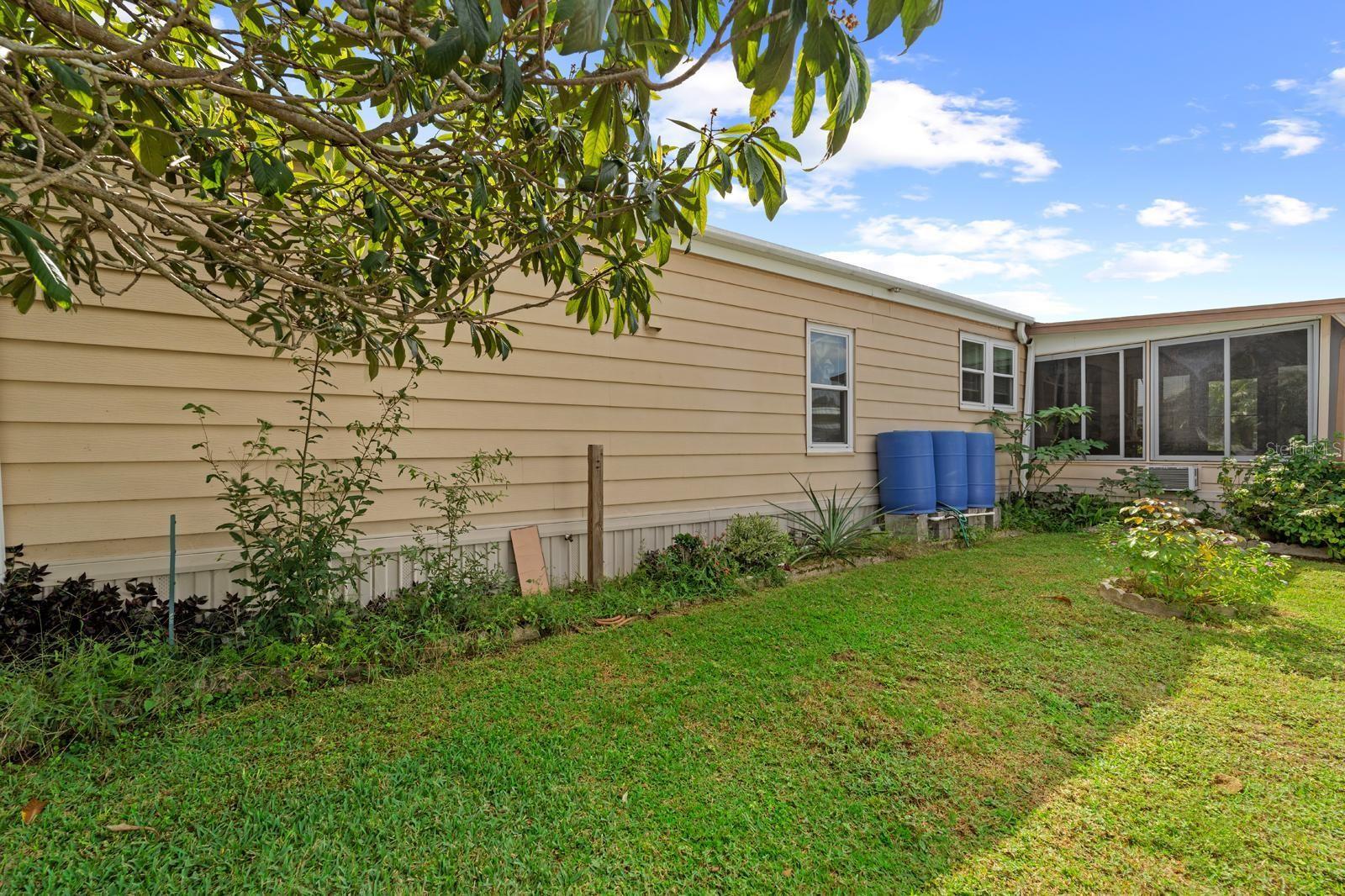 FOXWOOD LAKE ESTATES PH 01 - Residential