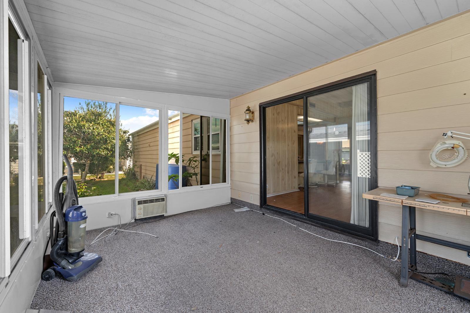 FOXWOOD LAKE ESTATES PH 01 - Residential