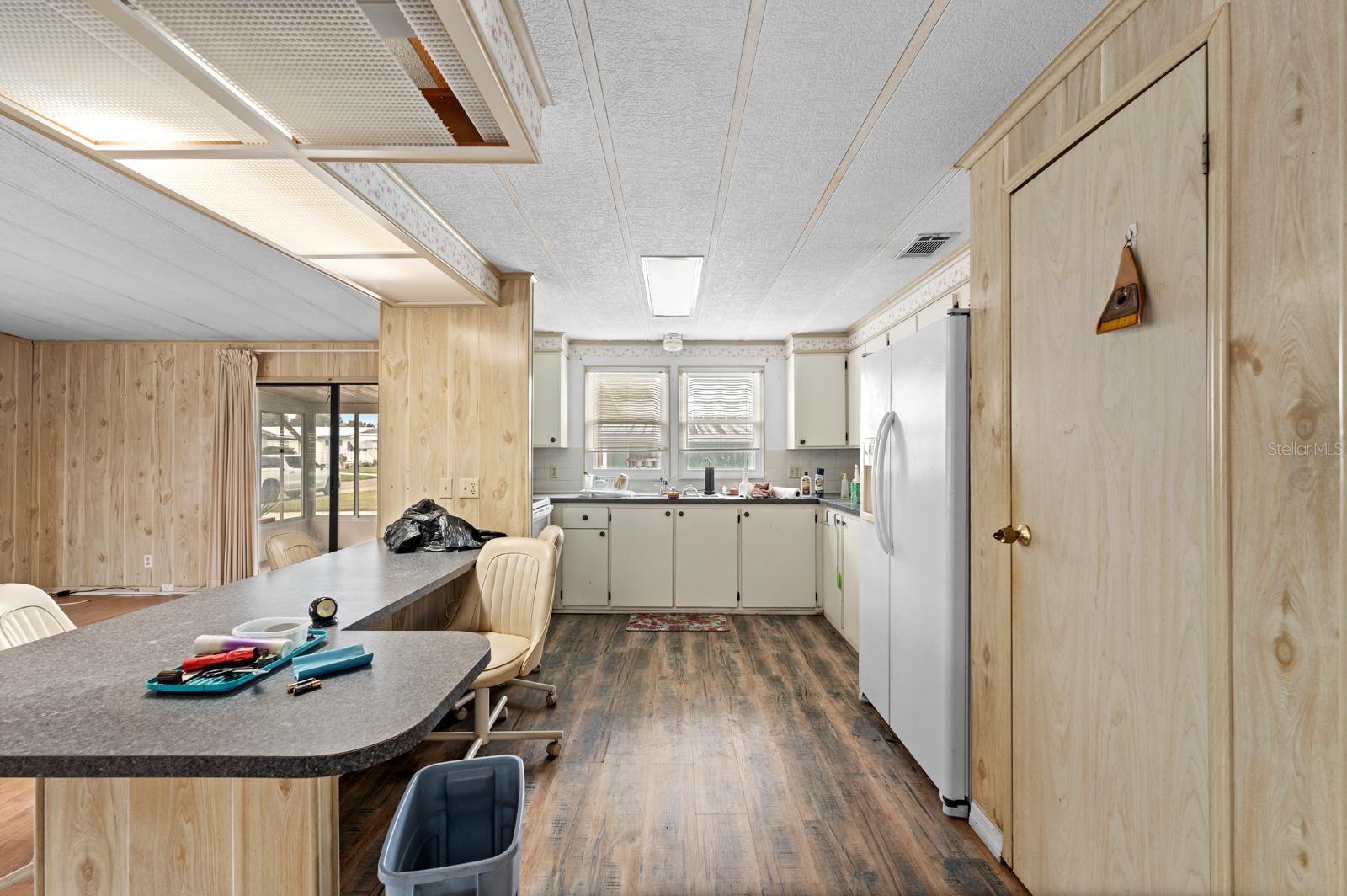 FOXWOOD LAKE ESTATES PH 01 - Residential