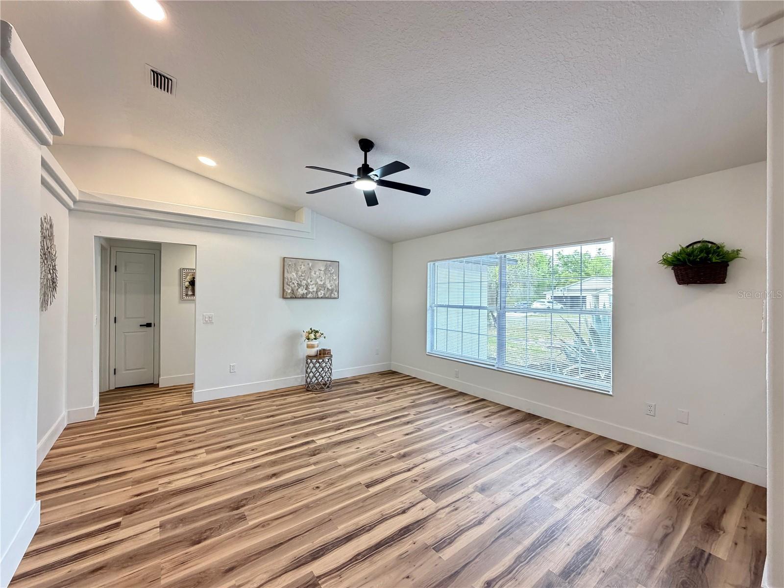 SILVER SPRINGS SHORES UNIT 12 - Residential