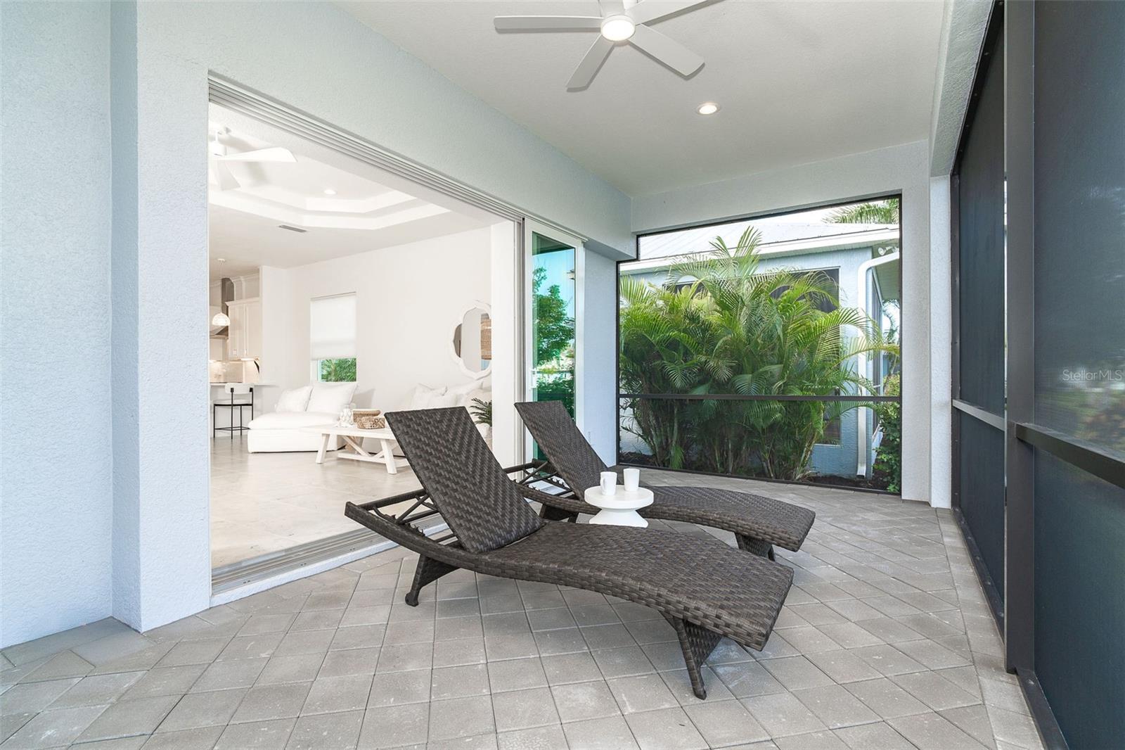 CORAL CAYE - Residential