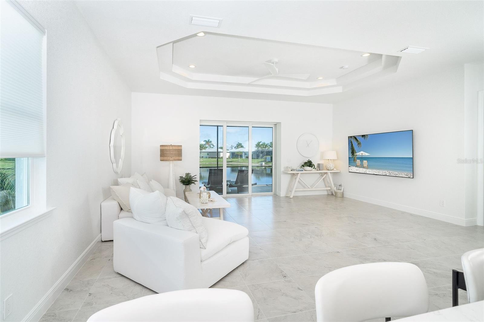 CORAL CAYE - Residential