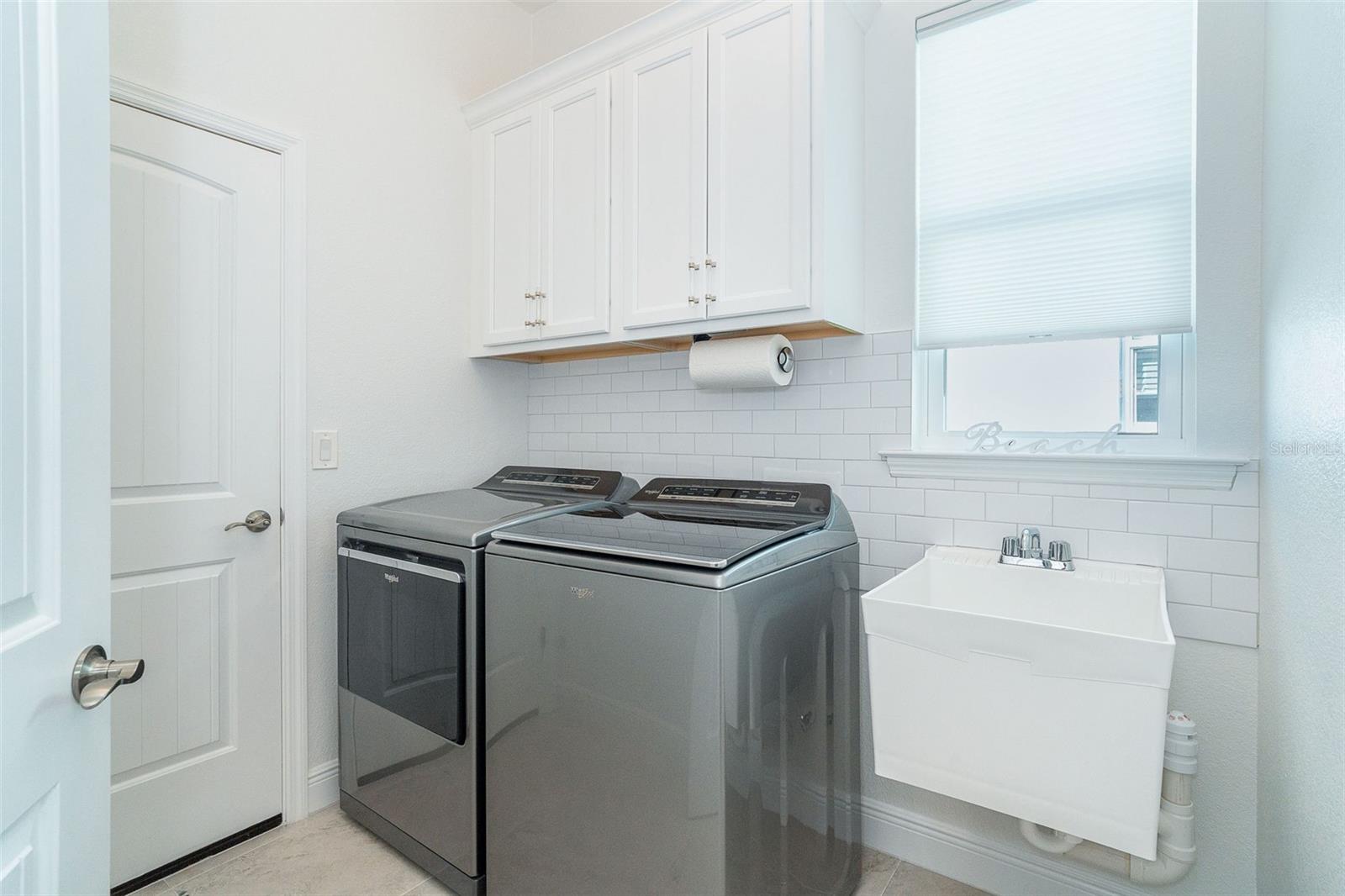 CORAL CAYE - Residential