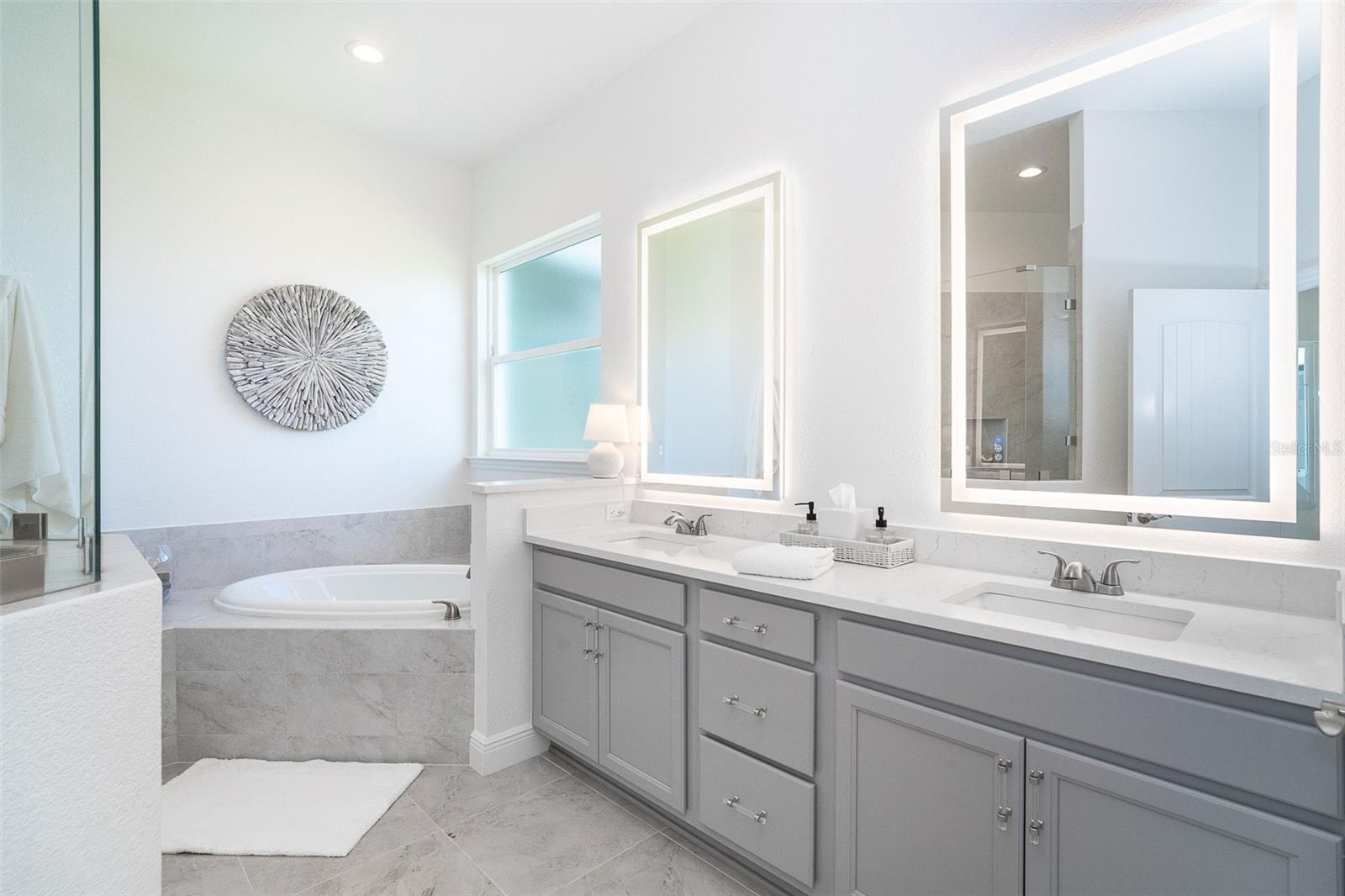 CORAL CAYE - Residential