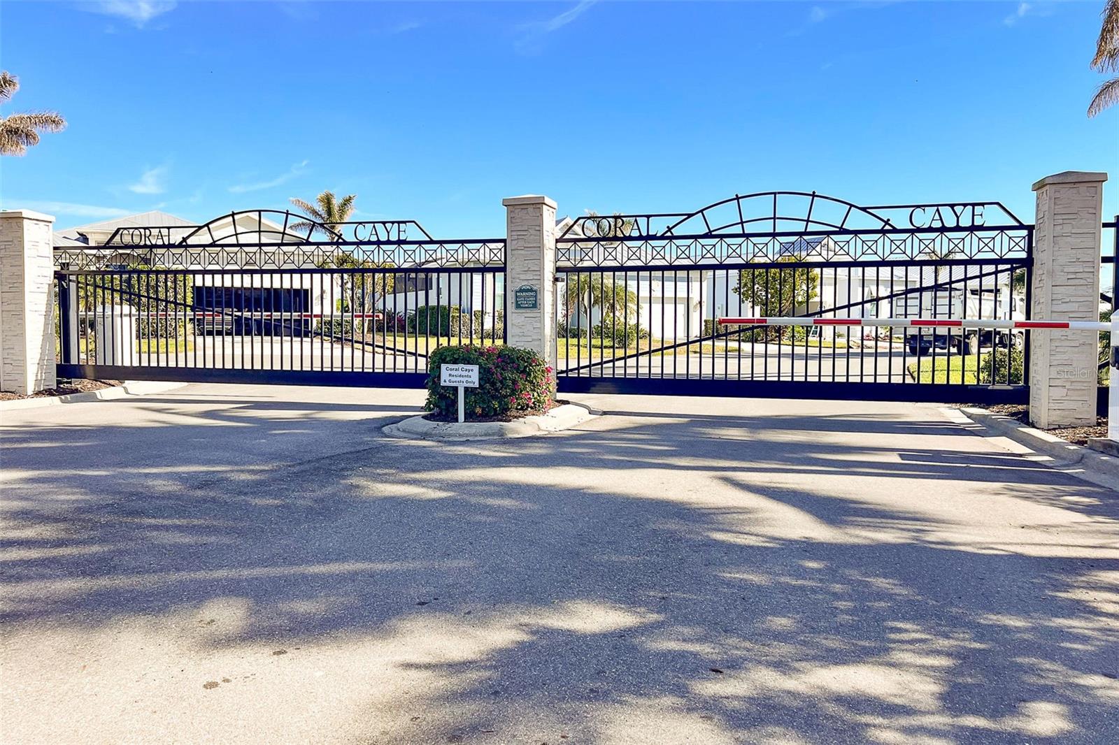 CORAL CAYE - Residential