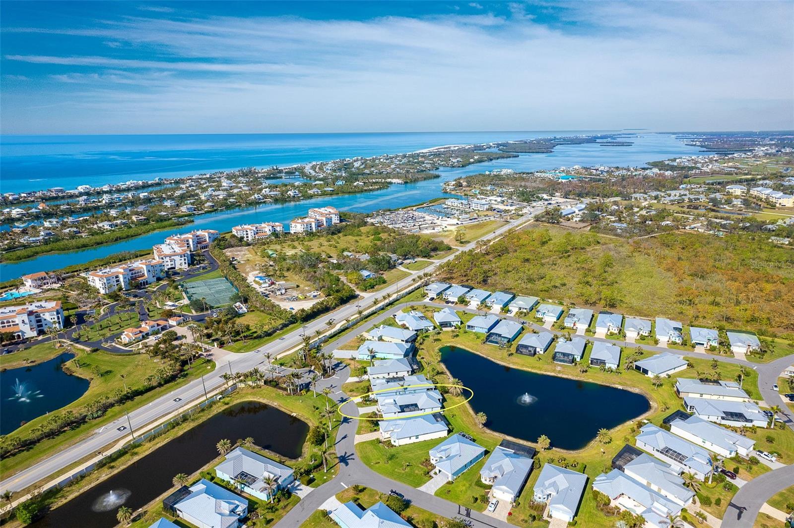 CORAL CAYE - Residential