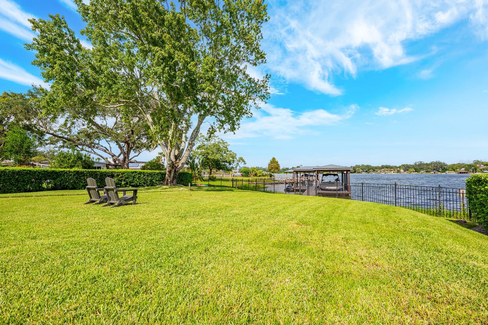 RIVER OAKS - Residential