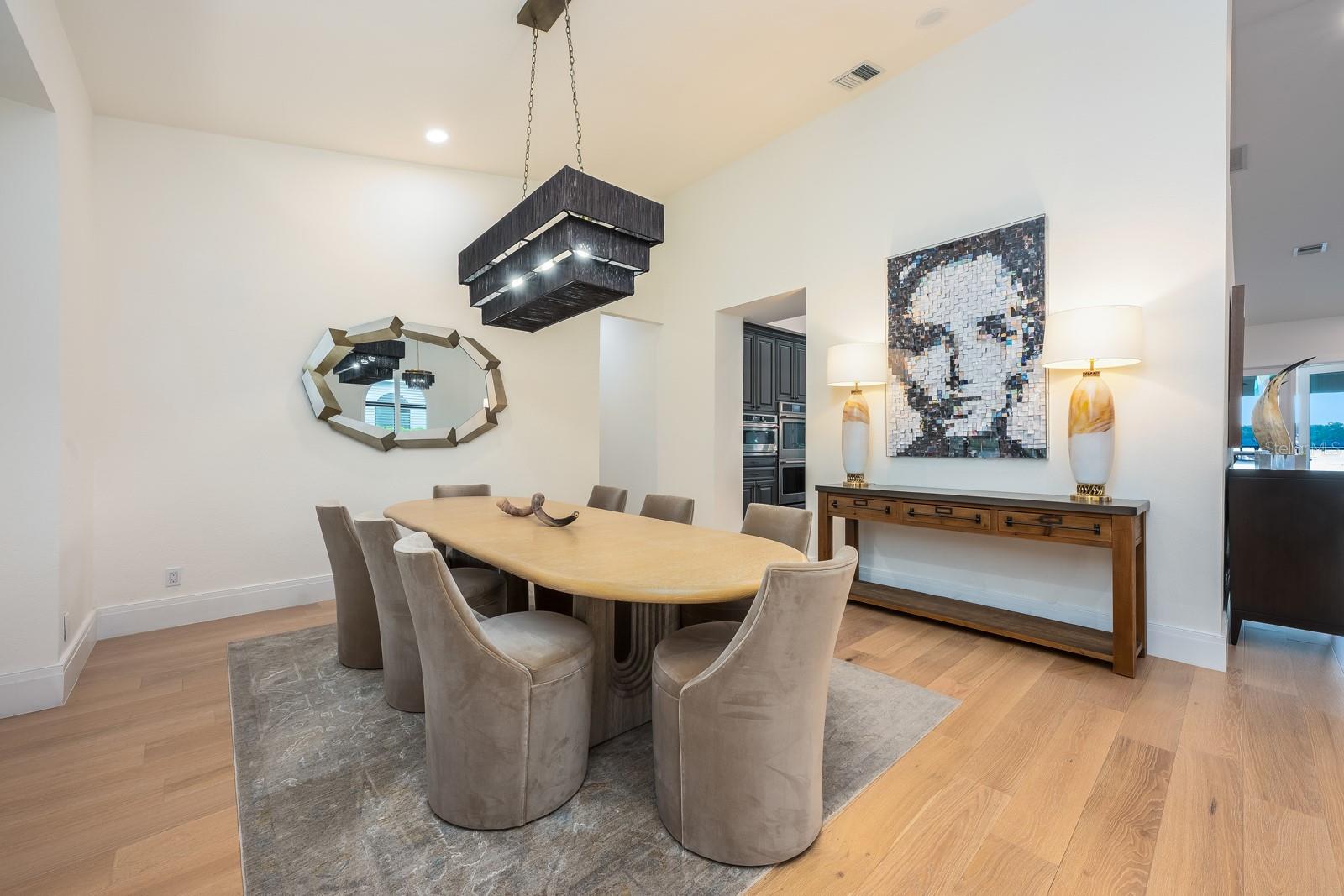 RIVER OAKS - Residential