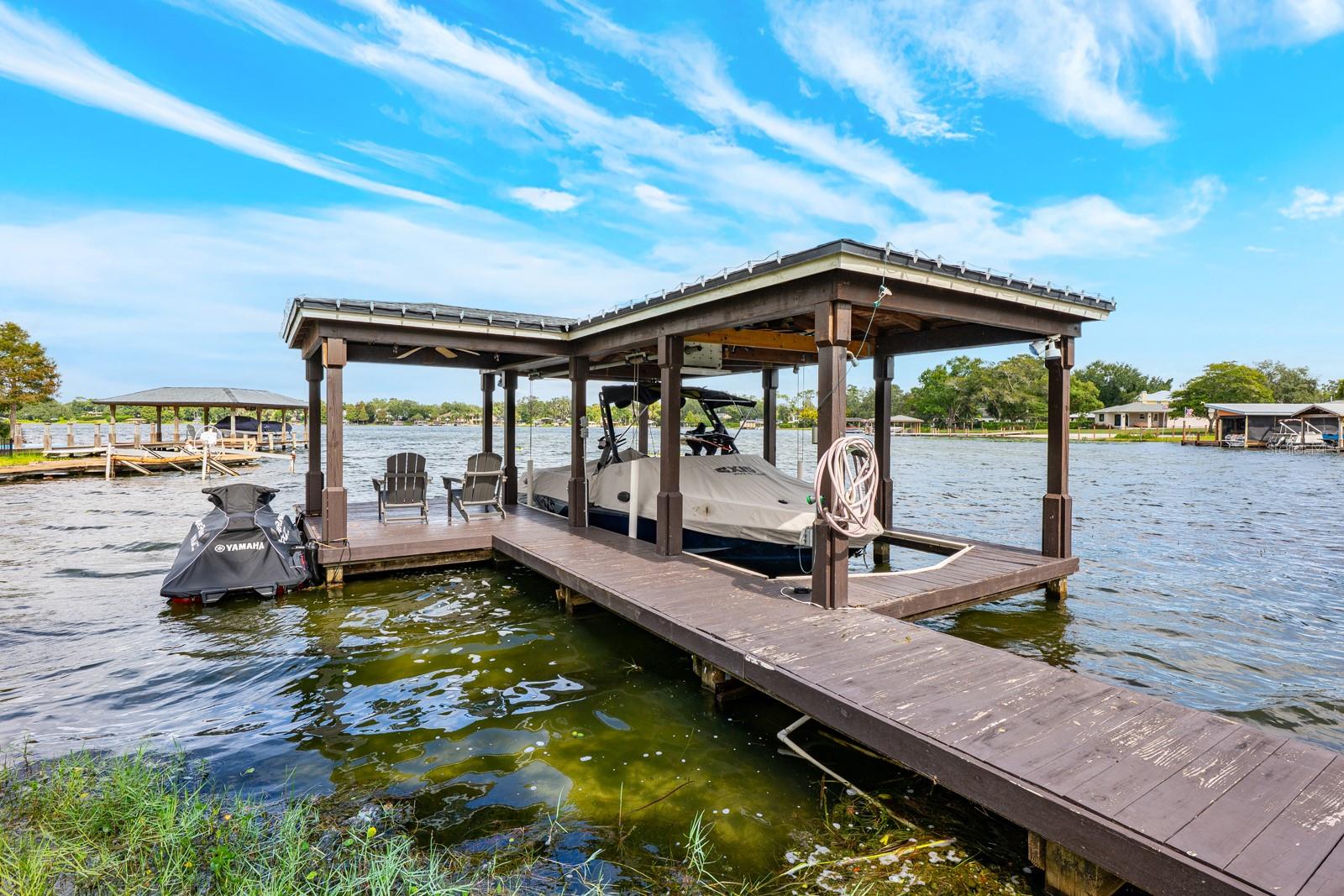 RIVER OAKS - Residential