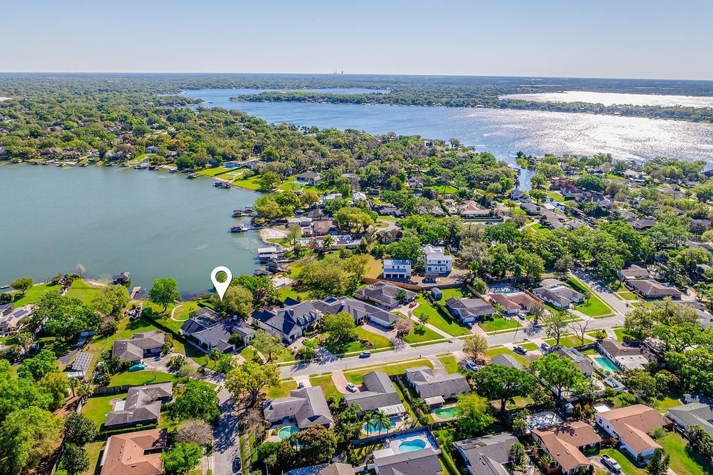 Photo of 5101 The Oaks Circle, Orlando, FL 32809 (MLS # O6349351)