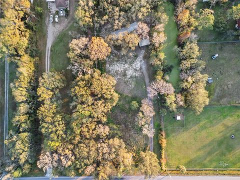 A home in LAKELAND