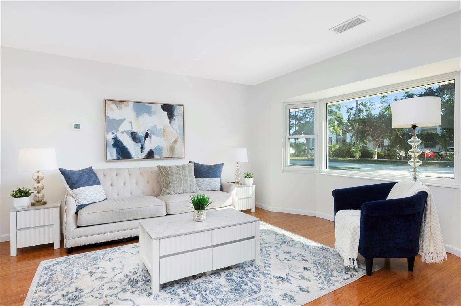 SEMINOLE HILLS - Residential