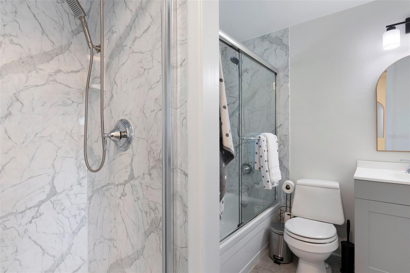 SEMINOLE HILLS - Residential