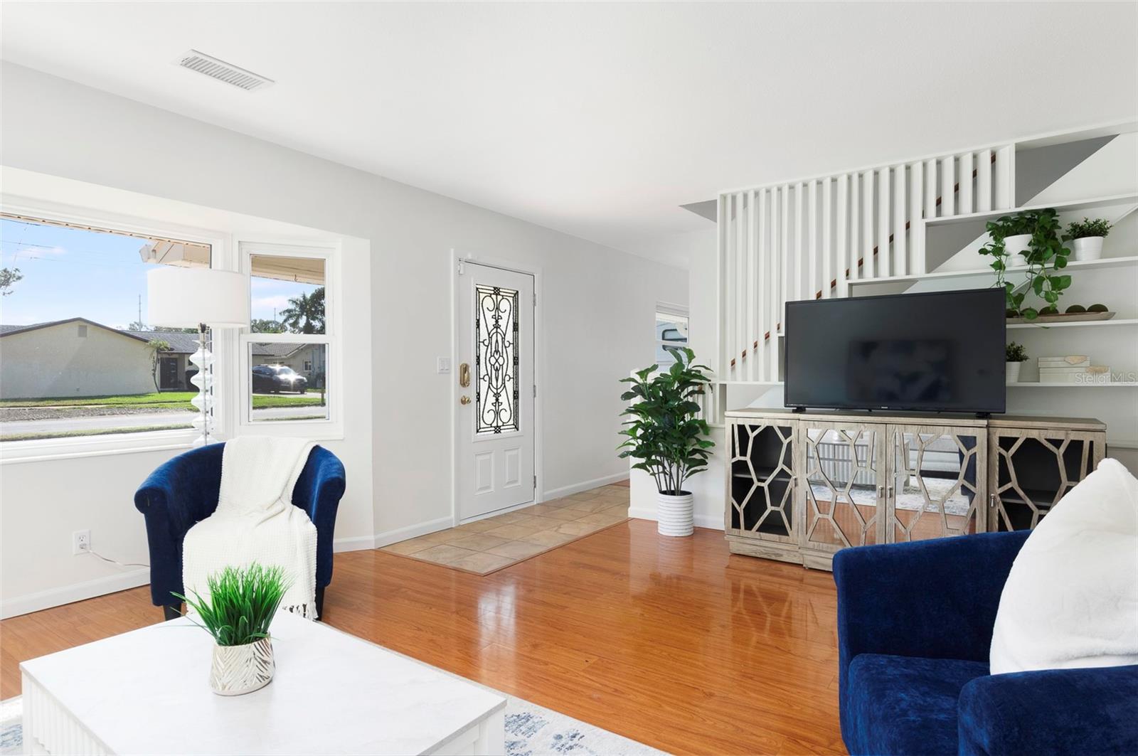 SEMINOLE HILLS - Residential