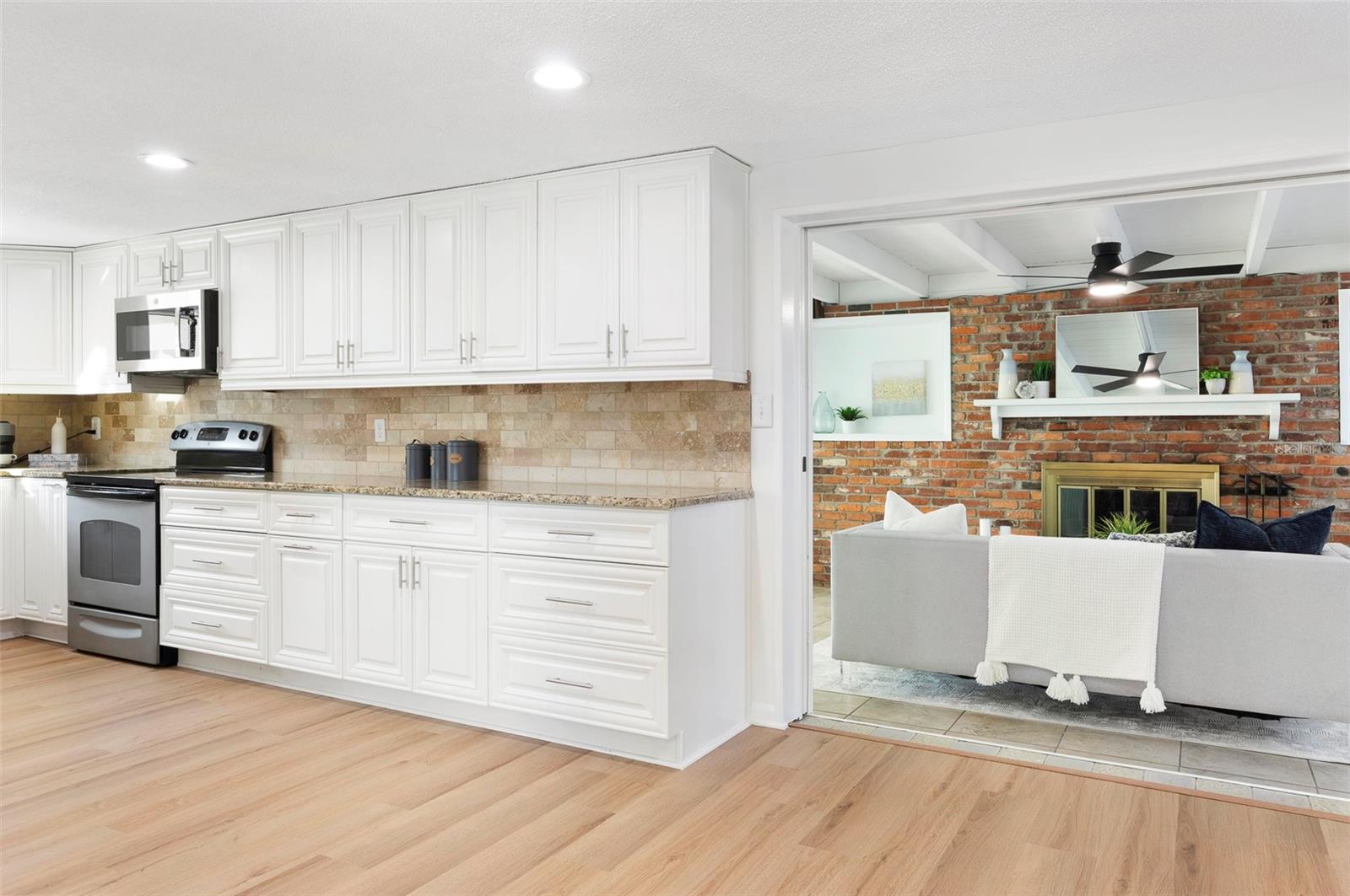 SEMINOLE HILLS - Residential