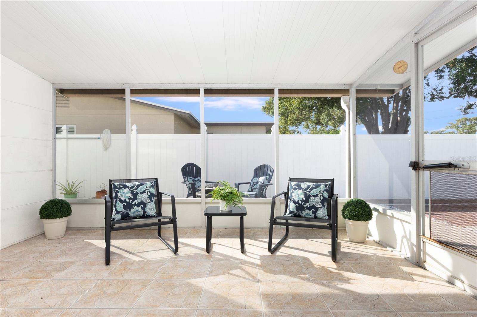 SEMINOLE HILLS - Residential